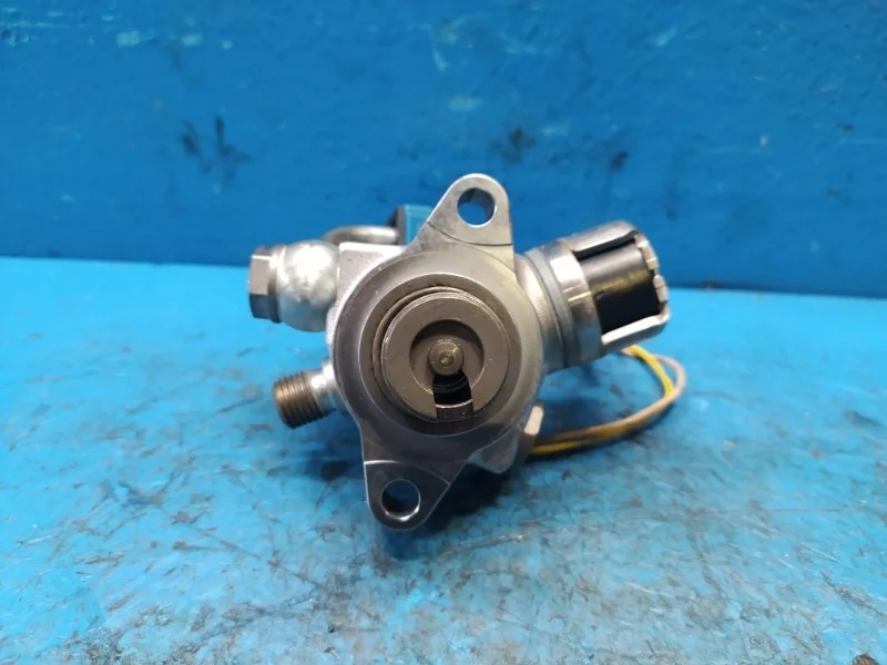 ТНВД Mazda 3 2012-2017 PE01203F0 PE-VPS