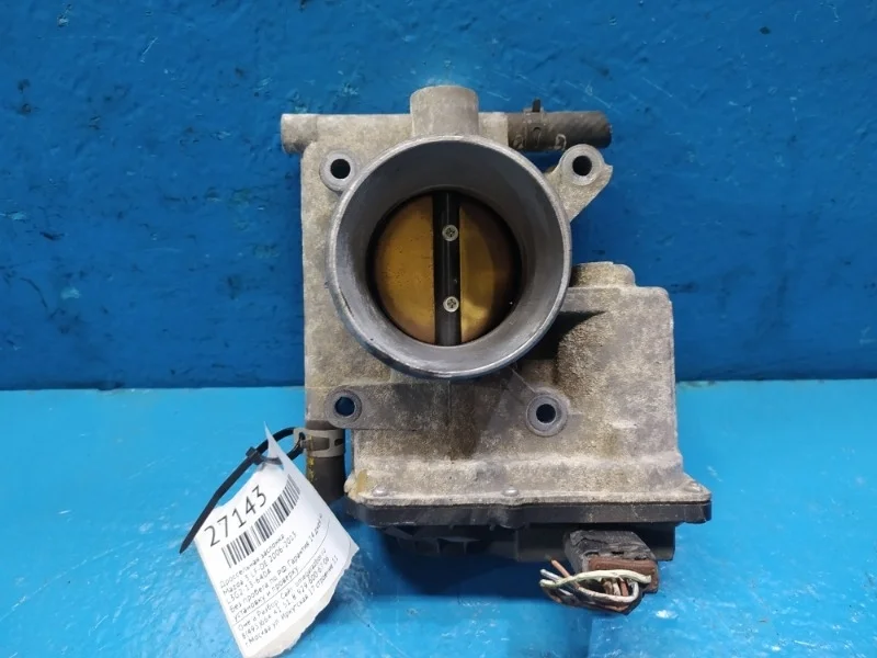 Дроссельная заслонка Mazda 3 2006-2013 L3G213640A LF-DE