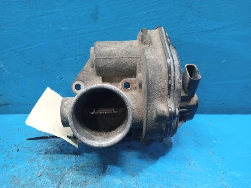 Дроссельная заслонка Ford Focus 2 2004-2011 1505642 HXDB
