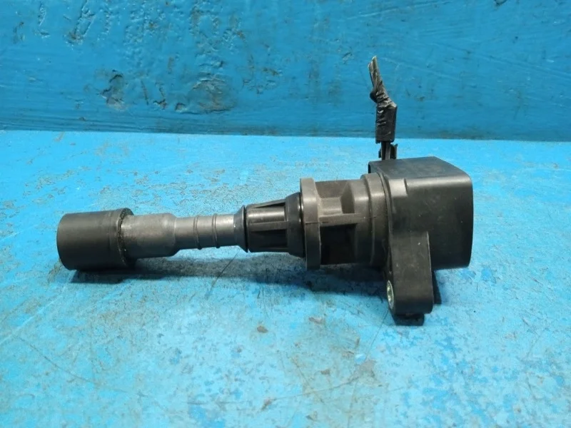 Катушка зажигания Mazda 3 2003-2006 LFB618100 LF-DE