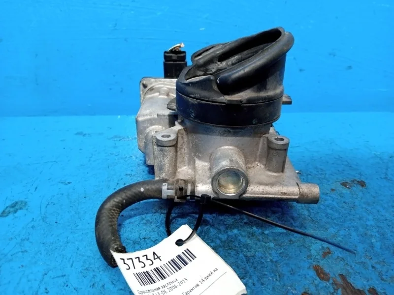Дроссельная заслонка Mazda 6 2006-2013 L3R413640 LF-DE