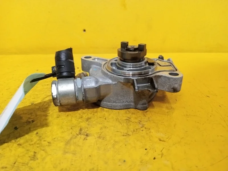 Насос вакуумный Mazda 3 2012-2017 PE0718G00 PE-VPS