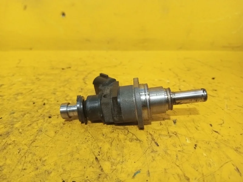 Форсунка топливная Mazda Cx-7 2006-2012 L3K913250A L3-VDT