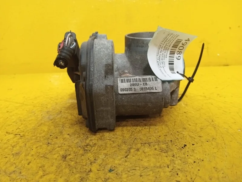 Дроссельная заслонка Ford Focus 2 2005-2011 1505642 HXDA