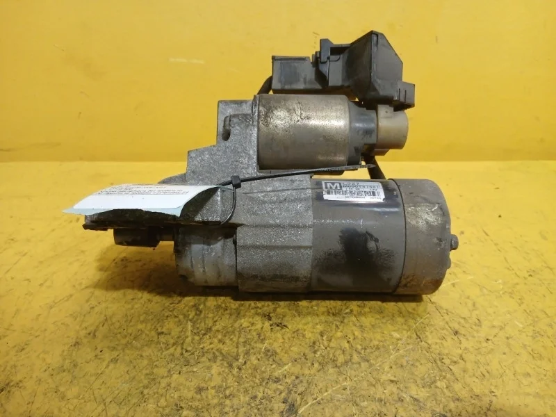 Стартер Mazda 3 2006-2013 L32718400 LF-DE