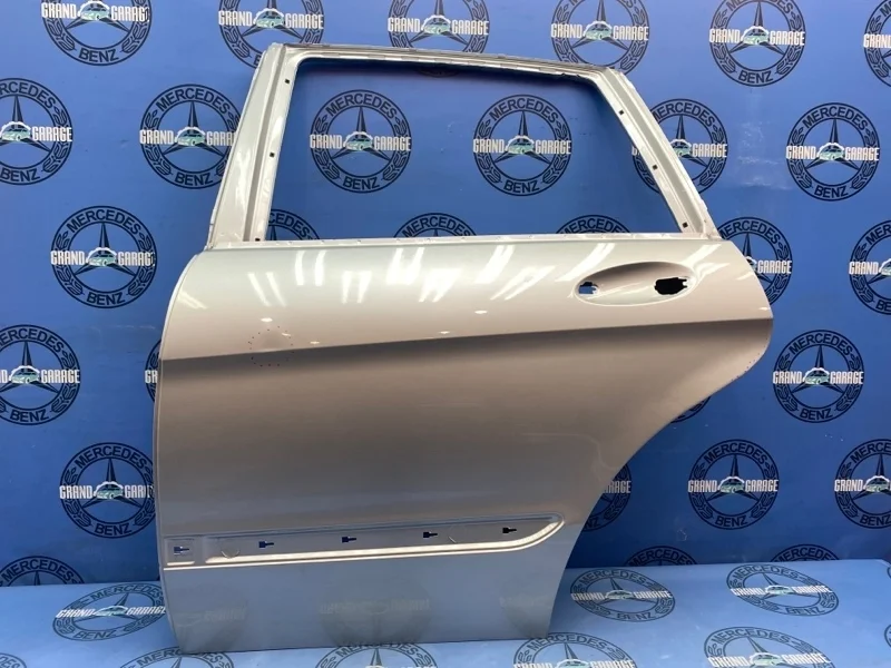 Дверь Mercedes-Benz R-Class 2517300905 W251, задняя левая