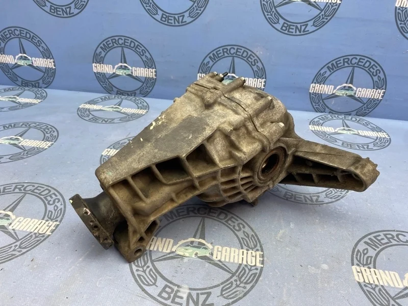 Редуктор Mercedes-Benz Ml-Class 1633300005 W163 612.963 2.7, передний