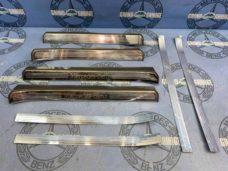Накладки порогов Mercedes-Benz S-Class 2216800235 W221