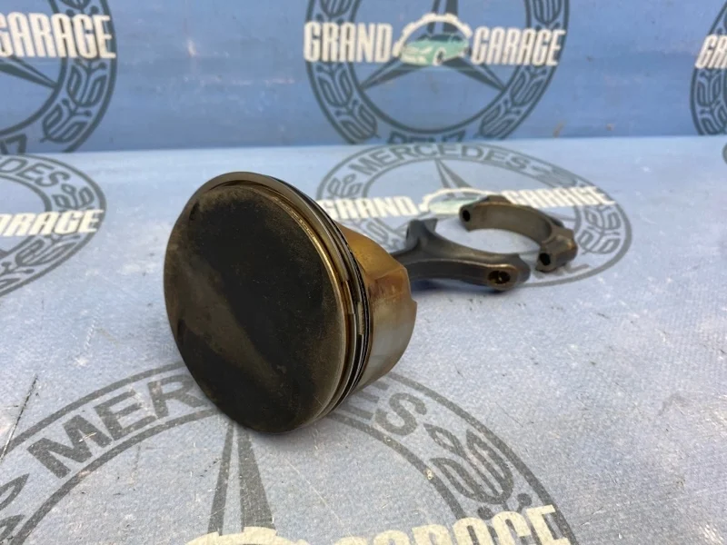 Поршень с шатуном Mercedes-Benz S-Class 2730300620 W221 273.961 5.5
