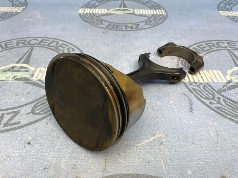 Поршень с шатуном Mercedes-Benz S-Class 2730300620 W221 273.961 5.5