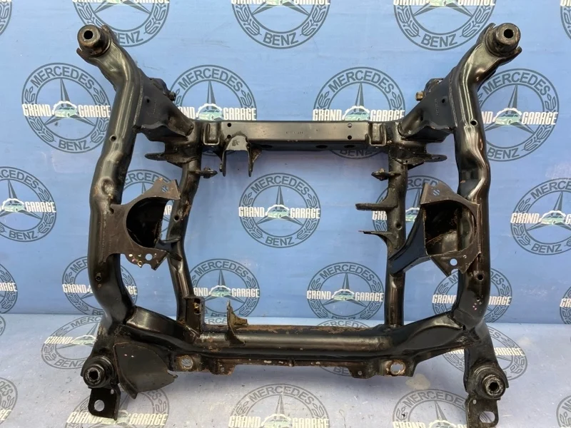 Балка передняя Mercedes-Benz R-Class 2513300058 W251 113.971 5.0
