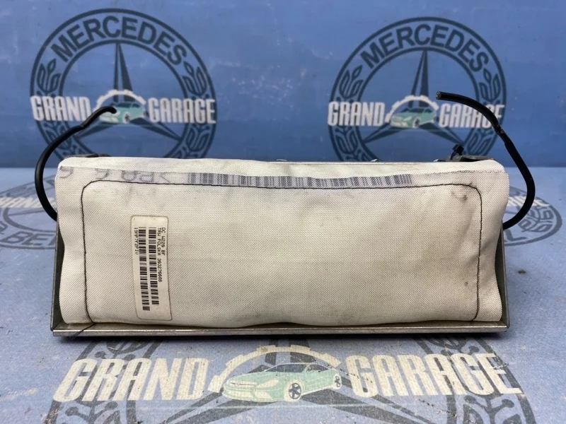 Подушка безопасности (в торпедо) Mercedes-Benz S-Class 2208601705 W220