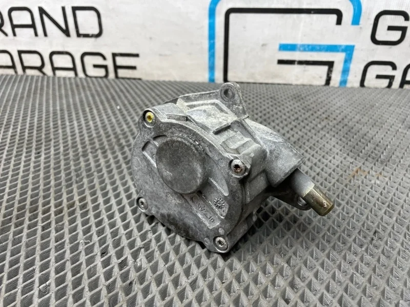 Насос вакуумный Jeep 2005 6422300165 WH EXL 3.0