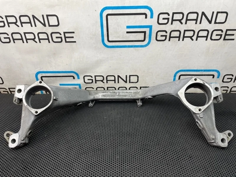 Балка передняя Audi Q7 7L8199207 4LB BAR 4.2