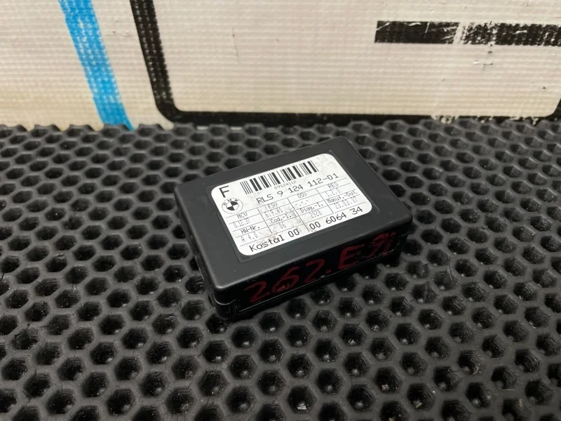 Датчик дождя Bmw 3-Series 2007 61359124112 E90 M47N20 2.0