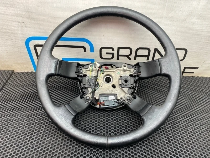 Руль Land Rover Range Rover 3 QTB000951PVA L322