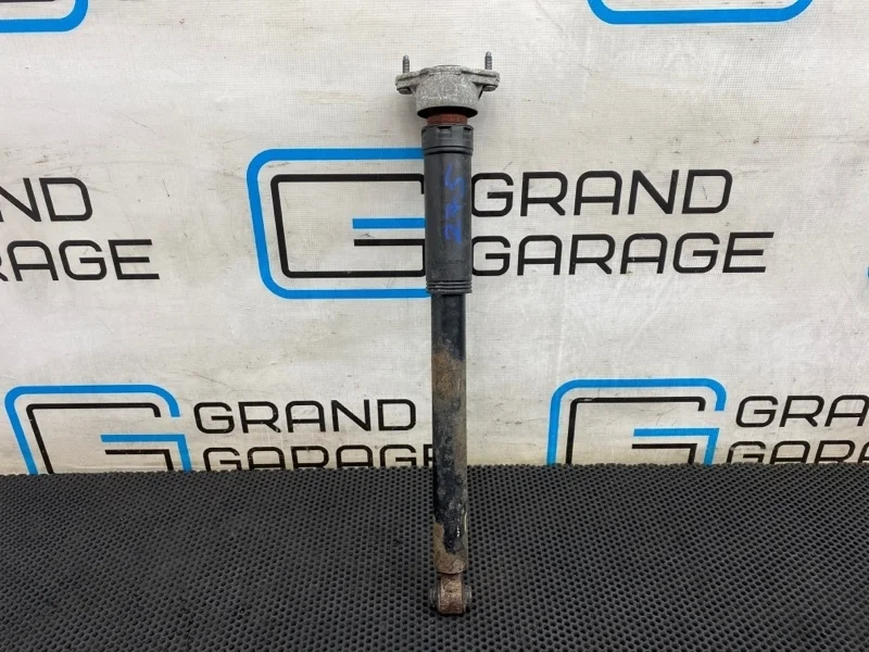 Амортизатор Mercedes-Benz C-Class 2011 2043260500 W204 651.913 2.2, задний