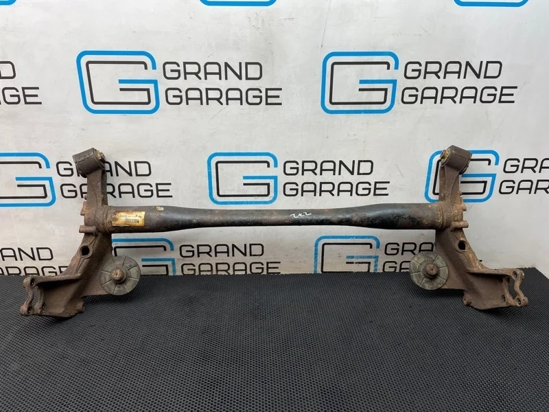 Подрамник Chevrolet Orlando 2012 13427907 J309 F18D4, задний