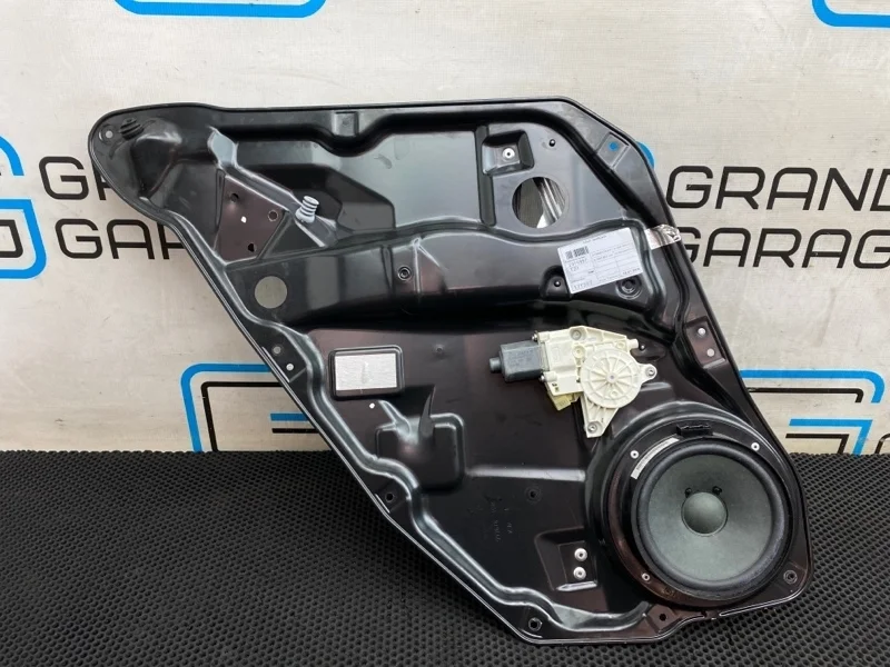 Стеклоподъемник Mercedes-Benz Ml-Class 2008 1647303079 W164 642.940 3.0, задний левый