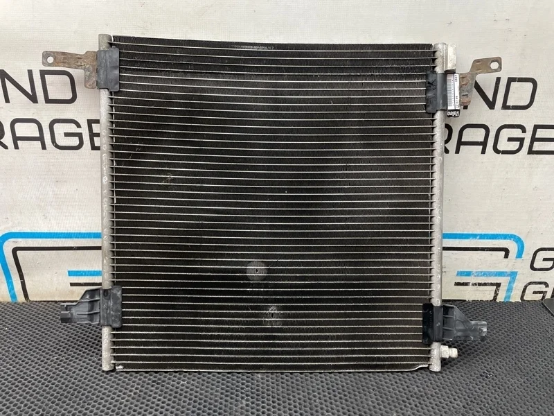 Радиатор кондиционера Mercedes-Benz Ml-Class 1997 1638300070 W163 112.942 3.2
