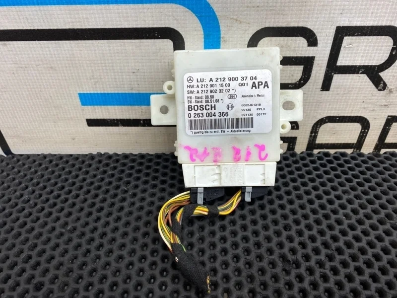 Блок парктроника Mercedes-Benz E-Class 2010 2129003704 W212 642.850 3.0
