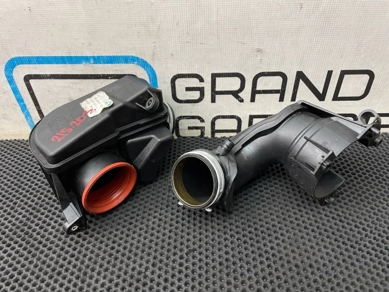 Патрубок воздушный Mercedes-Benz C-Class 2005 2710900804 W203 271.948 1.8