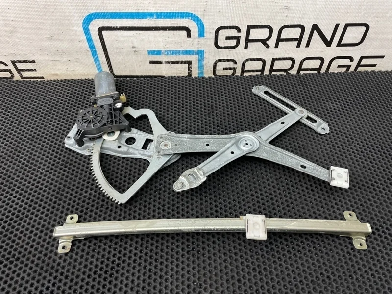 Стеклоподъемник Mercedes-Benz C-Class 1995 2027201646 W202 111.961 2.2, передний правый