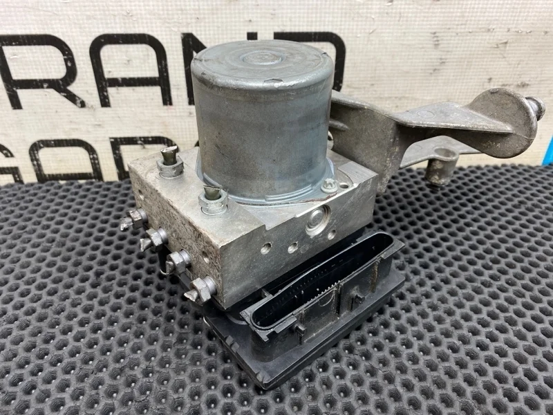 Блок ABS Mercedes-Benz A-Class 2008 0064314612 W169 266.940 1.7