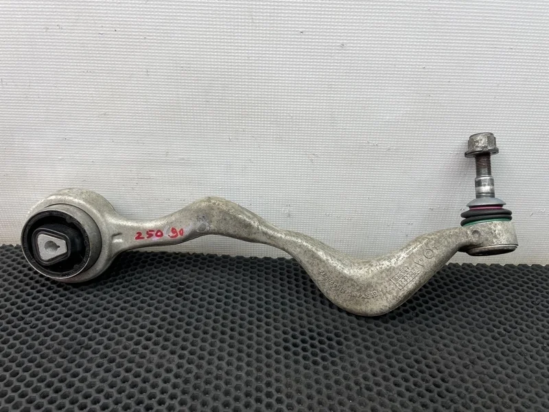 Рычаг Bmw 3-Series 31122405861 E90 N46B20B 2.0, передний левый