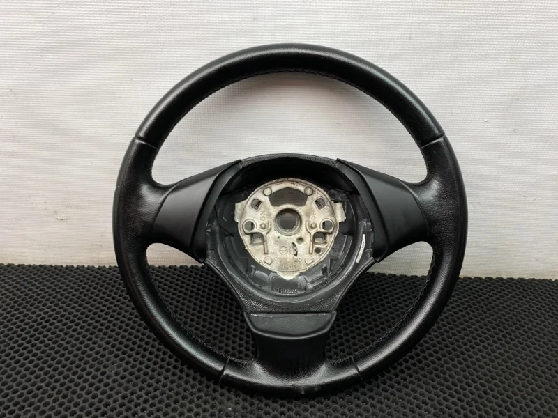 Руль Bmw X1 2010 32306795568 E84 N46B20B 2.0