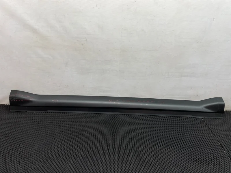 Порог Mitsubishi Outlander 2006 6512A026 CW5W 4B12 2.4, правый