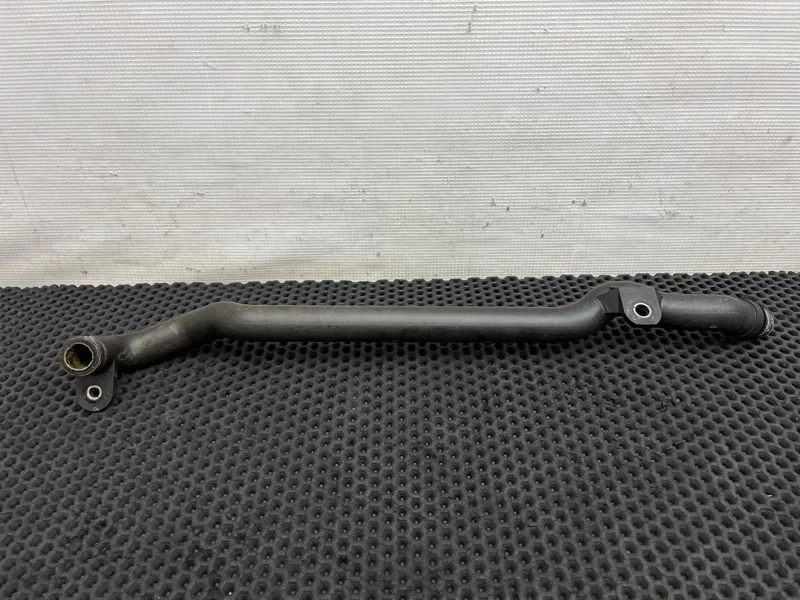 Патрубок охлаждения Bmw 5-Series 2002 1705210 E39 M54B25 2.5