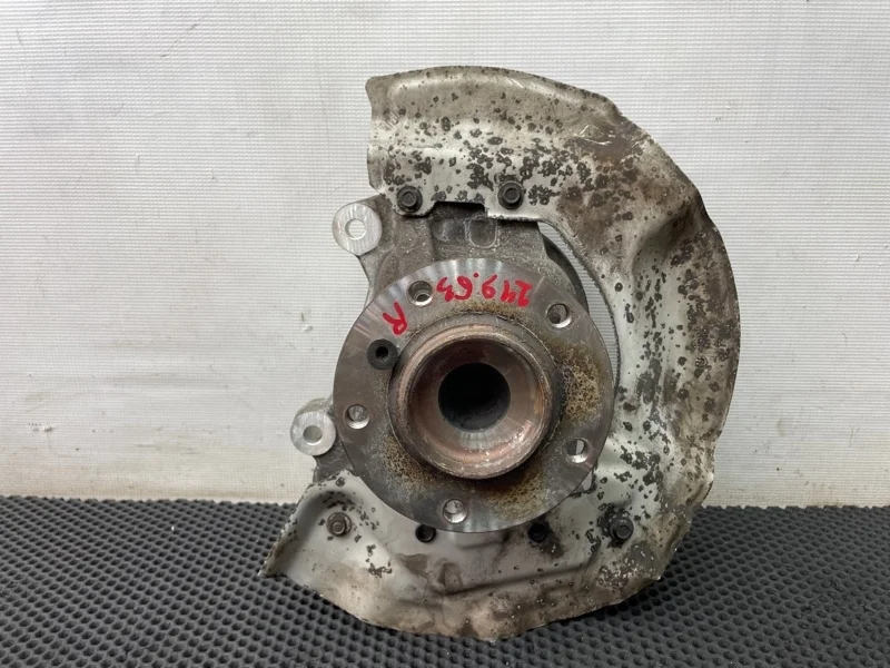 Кулак Bmw 6-Series 2008 6762018 E63 N52B30A 3.0, передний правый