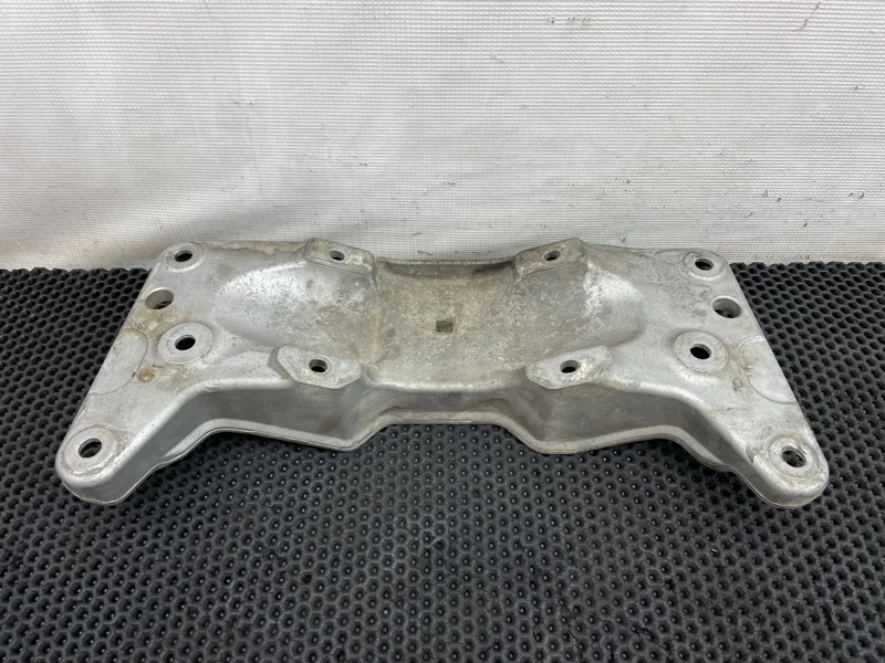 Кронштейн АКПП Bmw 7-Series 2010 22326775907 F01 N63B44A 4.4