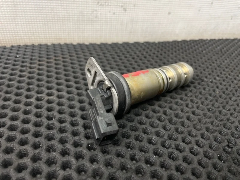 Клапан электромагнитный Bmw X6 2010 11367561265 E71 N63B44A 4.4