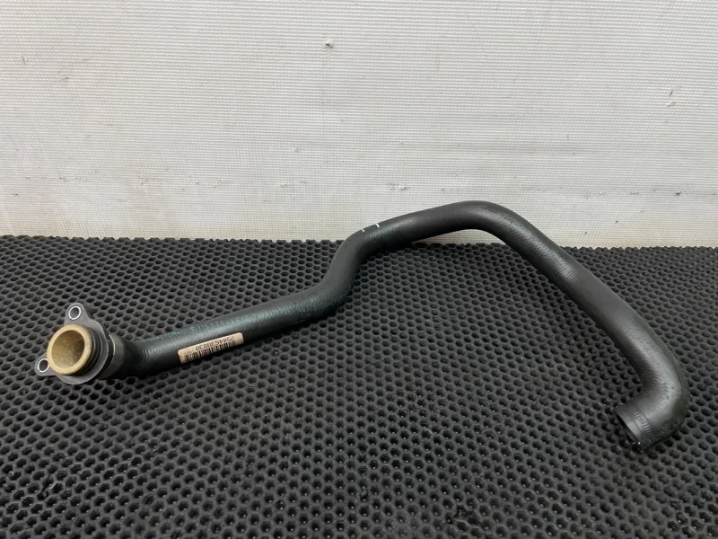 Патрубок охлаждения Bmw 6-Series 2008 11537544638 E63 N52B30A 3.0
