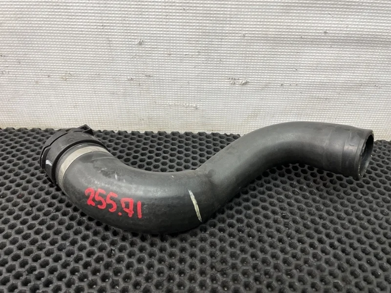 Патрубок охлаждения Bmw X6 2010 7576354 E71 N63B44A 4.4