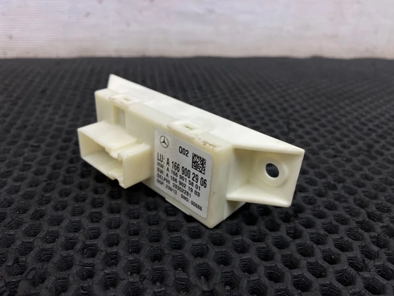 Блок электронный Mercedes-Benz B-Class 2013 1669002906 W246 270.910 1.6