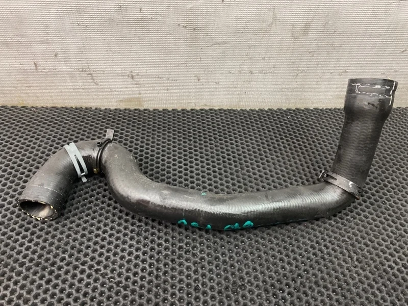 Патрубок охлаждения Mercedes-Benz V-Class 2004 6395014582 W639 112.951 3.2