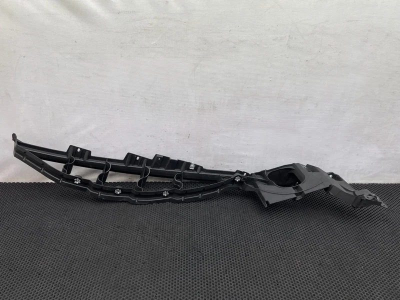 Кронштейн крыла Bmw X5 51127157989 E70 N52B30AF 3.0, передний левый