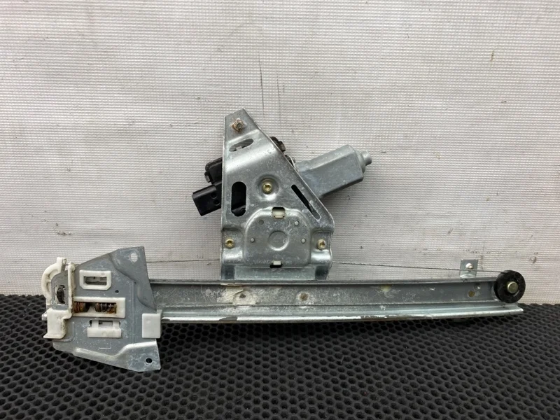 Стеклоподъемник Mitsubishi Pajero 1999 MR436869 V75W 6G74 3.5, задний левый