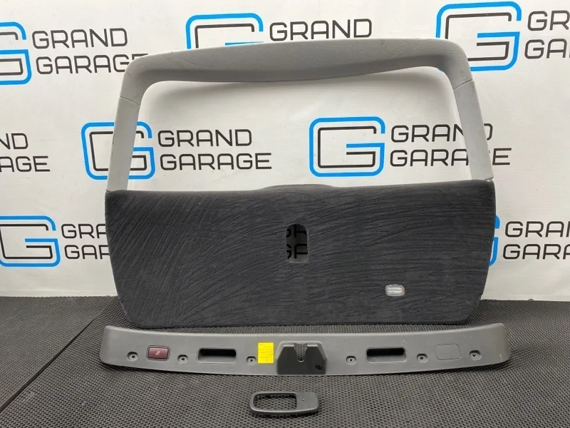 Обшивка крышки багажника Mercedes-Benz E-Class 2004 2117400470 W211 112.949 3.2