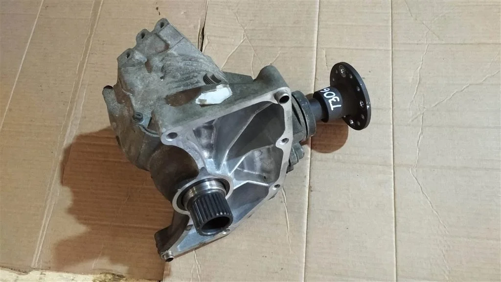 Б.у. раздаточная коробка NISSAN X-TRAIL T30 NISSAN X-TRAIL T30