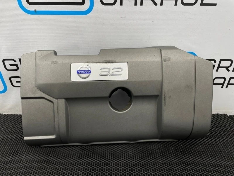 Крышка двигателя Volvo Xc70 2008 31216502 BZ B6324S 3.2