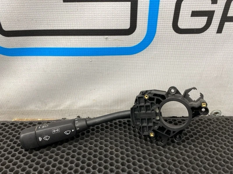 Переключатель подрулевой Mercedes-Benz V-Class 2005 6395450124 W639 112.951 3.2