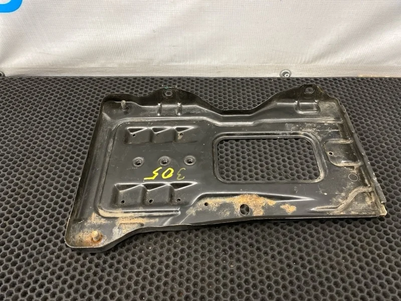 Кронштейн аккумулятора Mercedes-Benz C-Class 2004 2036200118 W203 271.946 1.8