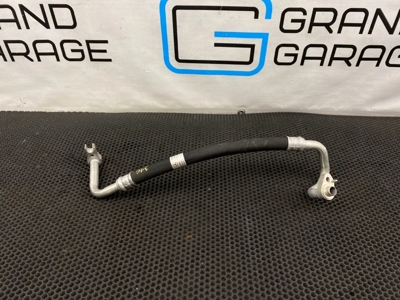Трубка кондиционера Mercedes-Benz C-Class 2016 2058306201 W205 274.910 1.6