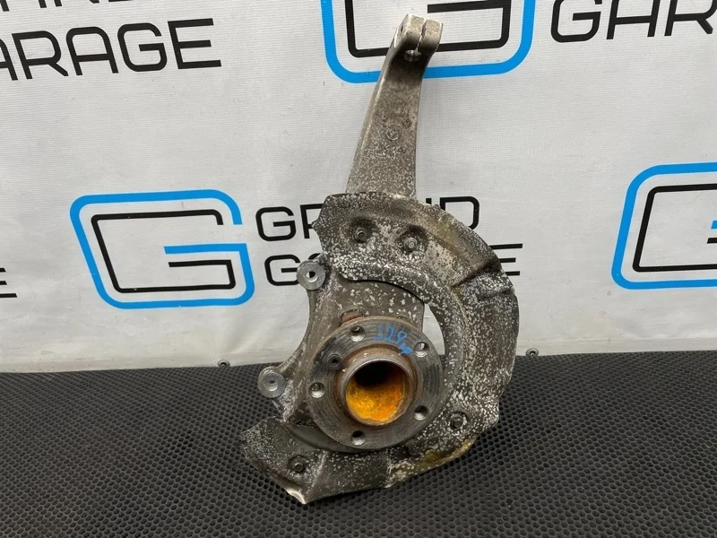 Кулак Bmw 5-Series 2012 31216775770 F10 N20B20B 2.0, передний правый