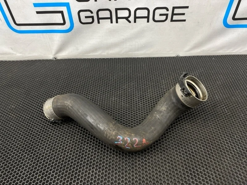 Патрубок интеркулера Mercedes-Benz E-Class 2011 2045282582 W212 271.860 1.8