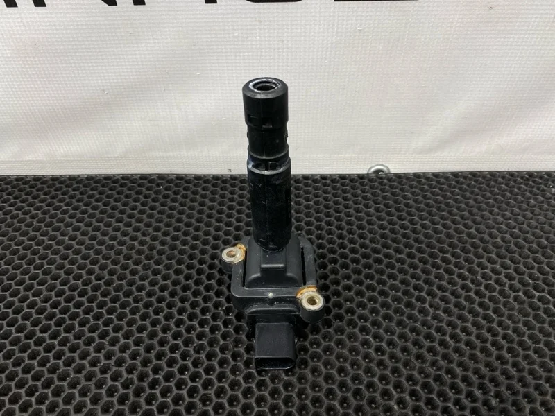Катушка зажигания Mercedes-Benz E-Class 2011 0001502580 W212 271.860 1.8